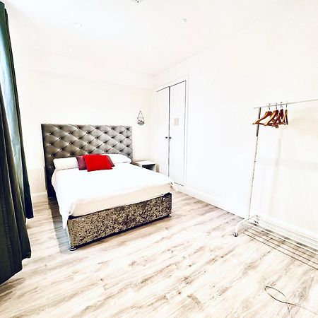 Harrow Apartments 런던 외부 사진
